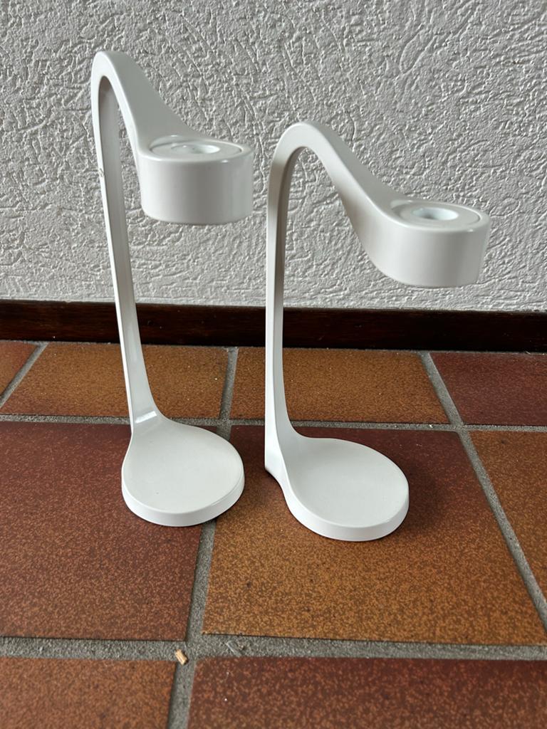 IKEA Skurar Kandelaars - Set van 2 Witte Kandelaars, Wit, Ophalen of Verzenden, Zo goed als nieuw, Metaal