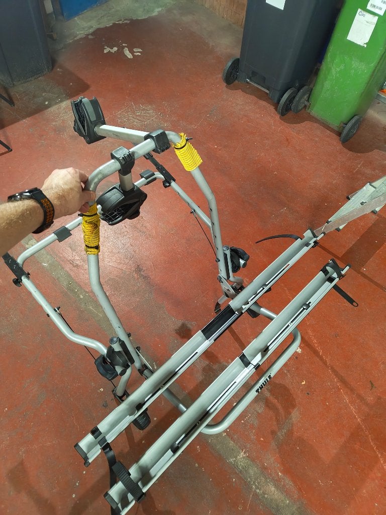 Thule ClipOn high 9106, Ophalen, 2 fietsen, Gebruikt, Achterklepdrager