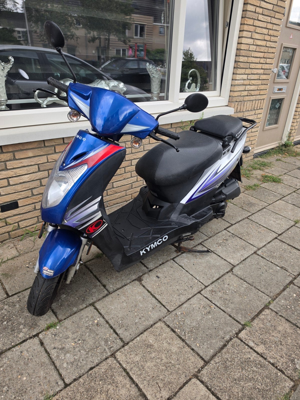 kymco agility 50 Blauw kenteken
blauw kenteken
4 takt
10 inc, Ophalen, Zo goed als nieuw, Maximaal 25 km/u, Agility