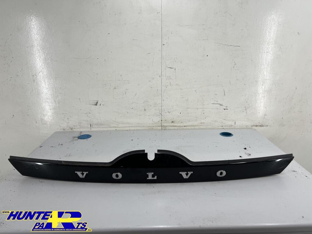 Handgreep achterklep zwart Volvo V60 I ('10-'18) 31253346, Auto-onderdelen, Gebruikt, Ophalen of Verzenden, Volvo, Volvo