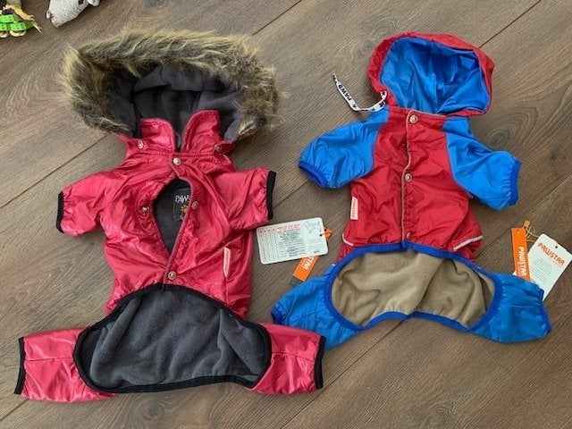 Regenjas / Winterjas hondje, Dieren en Toebehoren, Ophalen of Verzenden, Nieuw, Hondenregenjas, Met capuchon