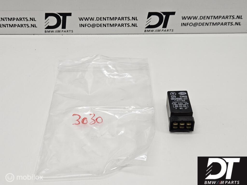 Ruitenwisserrelais BMW E9 61311357168, Nieuw, Ophalen of Verzenden