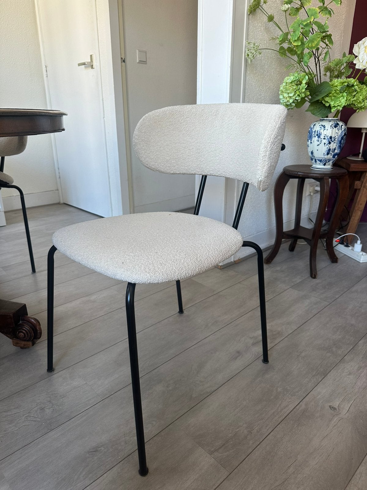 Eetkamerstoelen teddy 4 stuks, Huis en Inrichting, Stoelen, Ophalen, Zo goed als nieuw, Wit, Vier