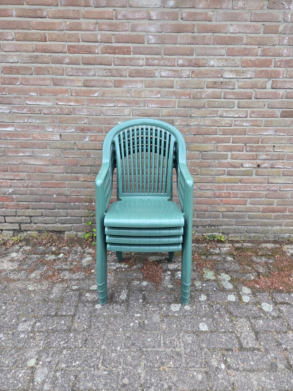 Groene kunststof tuinstoelen, stapelbaar, Ophalen of Verzenden, Gebruikt, Kunststof, Stapelbaar