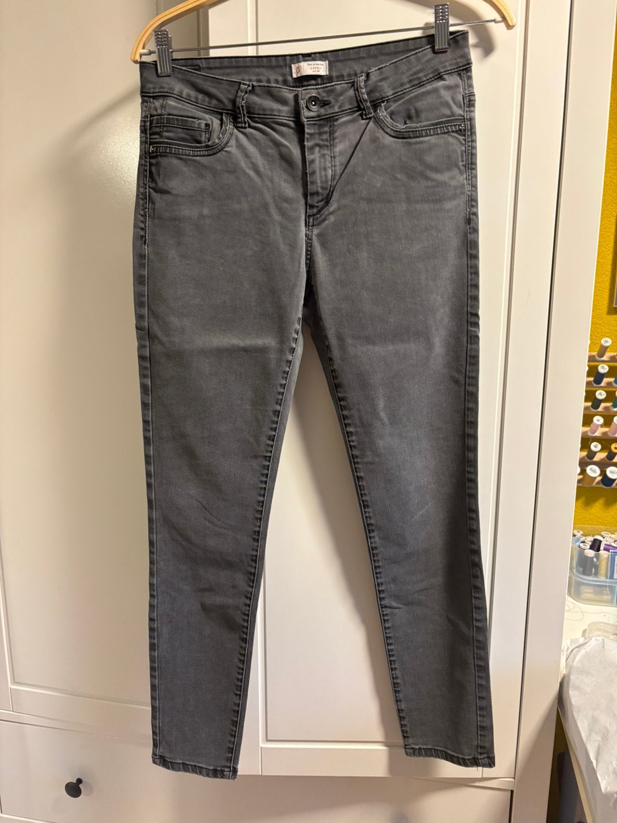 2 broeken maat 40 hema & esprit, Maat 38/40 (M), Zwart, Ophalen of Verzenden, Zo goed als nieuw