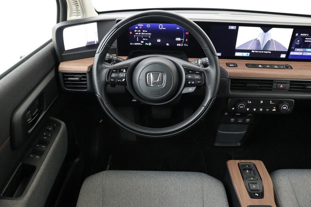HONDA E ADVANCE 17" -PANO.DAK|360°CAM|ADAP.CRUISE|KEYLESS|S, Auto's, Automaat, Gebruikt, 4 stoelen, Zwart