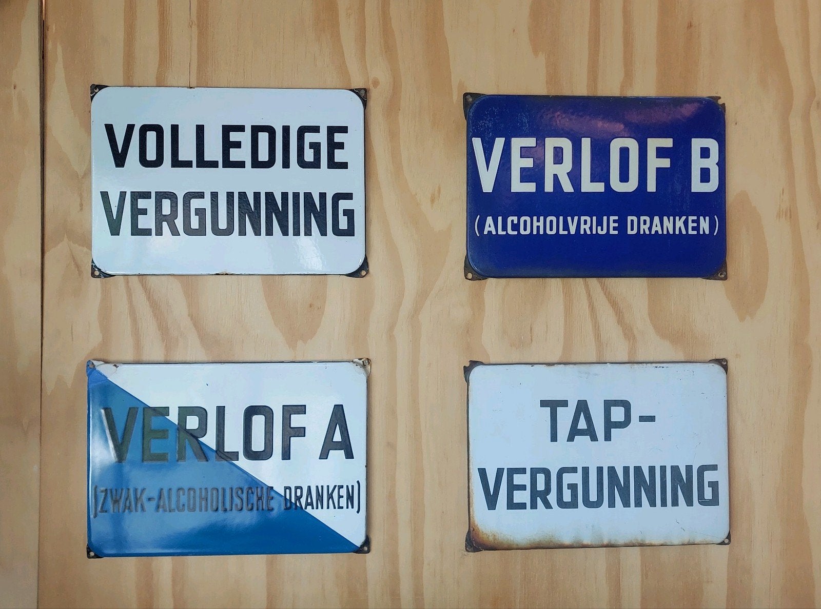 emaille borden volledige vergunning ,vergunningA,vergunningB, Ophalen of Verzenden