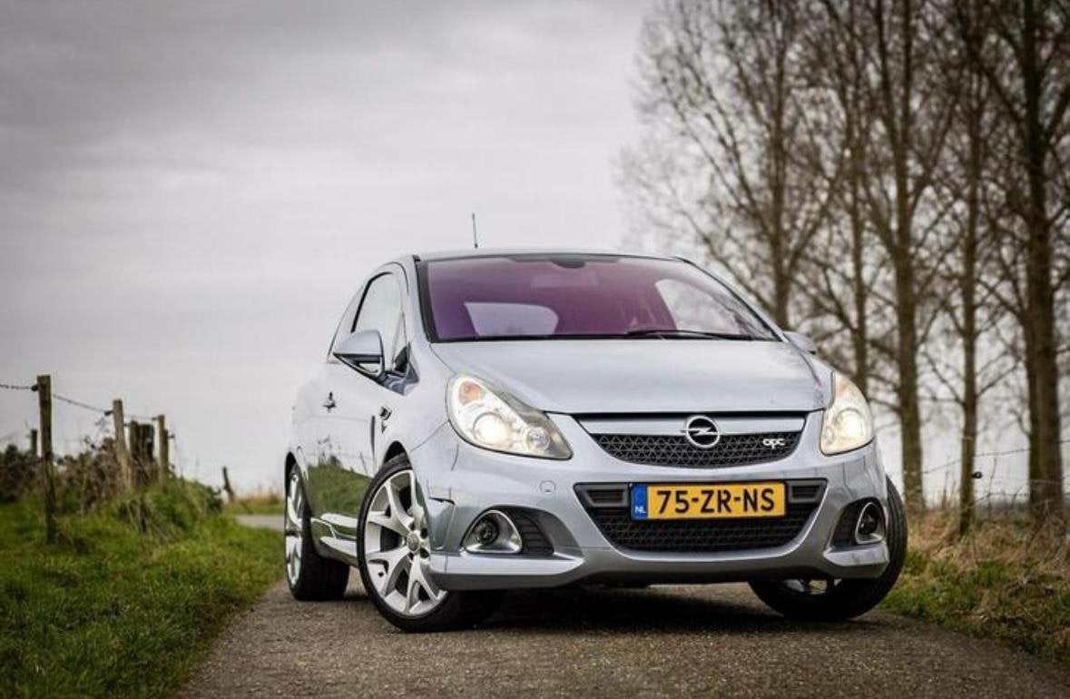 Opel Corsa 1.6 OPC 3D 2008 Grijs, Origineel Nederlands, Handgeschakeld, Particulier, Corsa