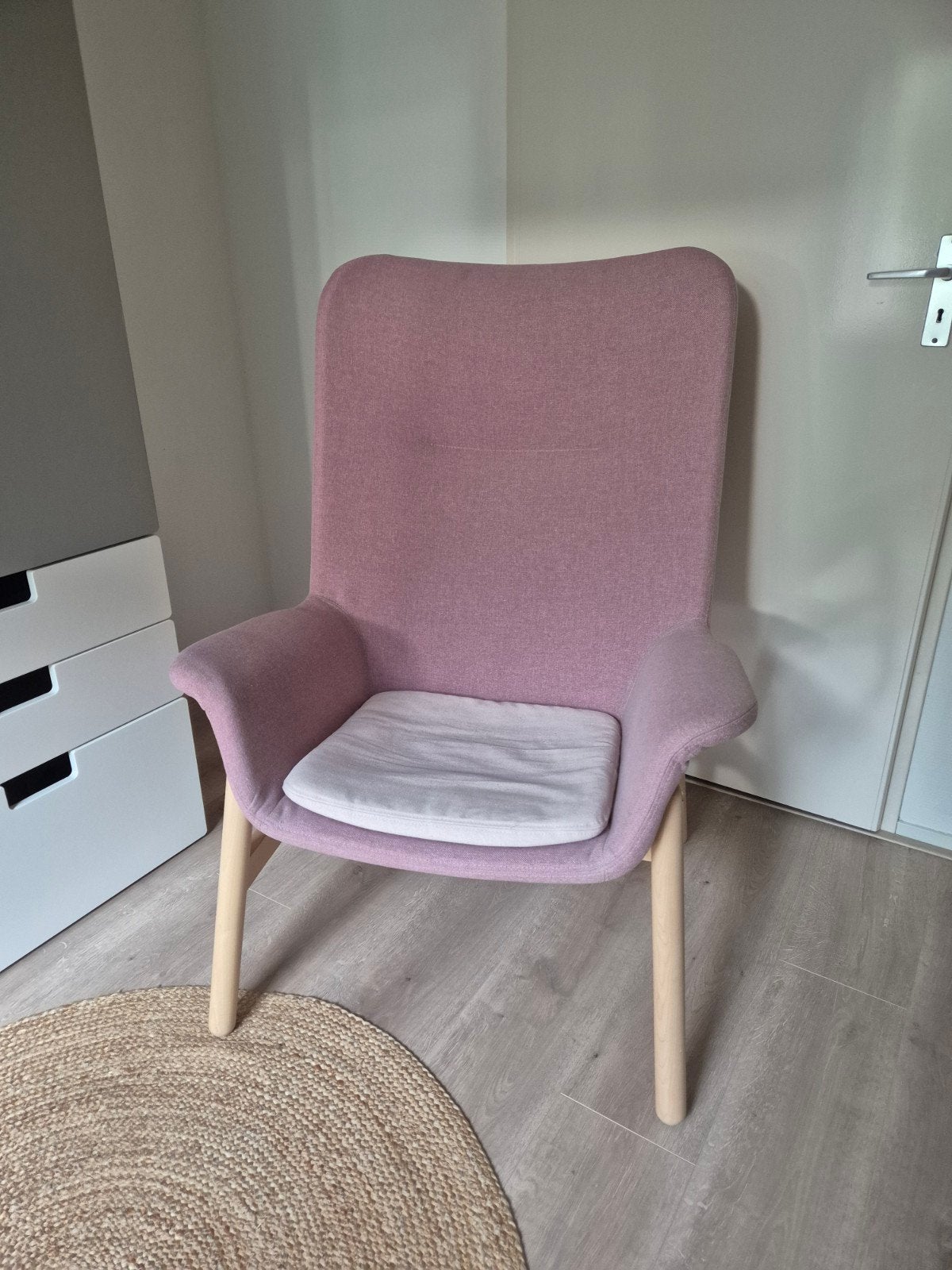 Fauteuil stoel Ikea Vedbo met houten poten oud roze, Kinderen en Baby's, Ophalen, Gebruikt, Stoel(en)