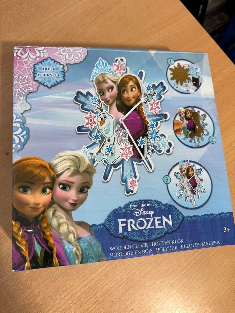 Disney Frozen Klok Bouwpakket ( Nieuw ), Ophalen of Verzenden, Overige figuren, Zo goed als nieuw