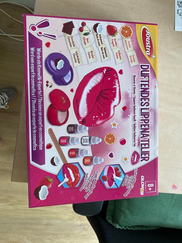 Joustra Duftendes Lippenatelier - Maak je eigen lippenbalsem, Ophalen of Verzenden, Nieuw, Knutselen