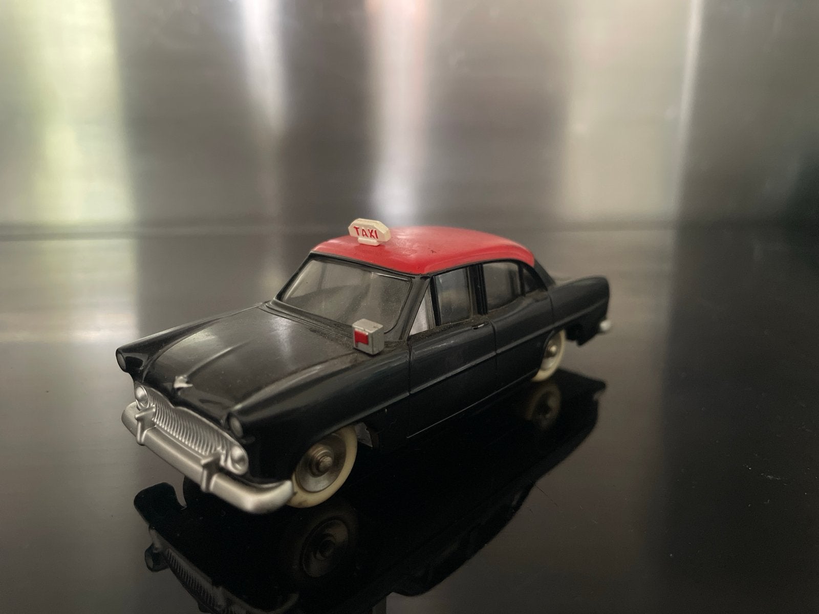 Dinky Toys Simca Ariane Taxi - Zwart/Rood, Overige merken, Gebruikt, 1:50 of kleiner, Auto