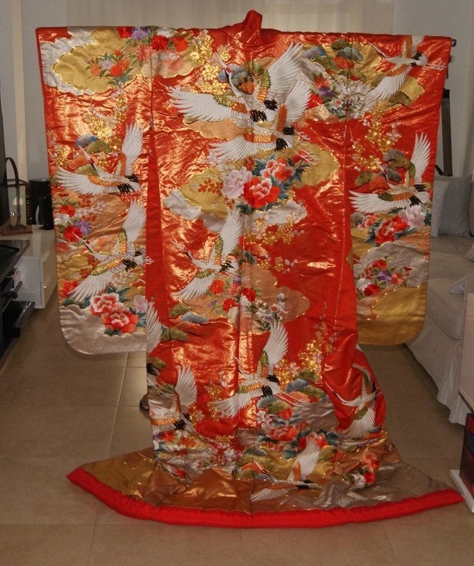 Uchikake Kimono – Uniek & Exclusief, Ophalen
