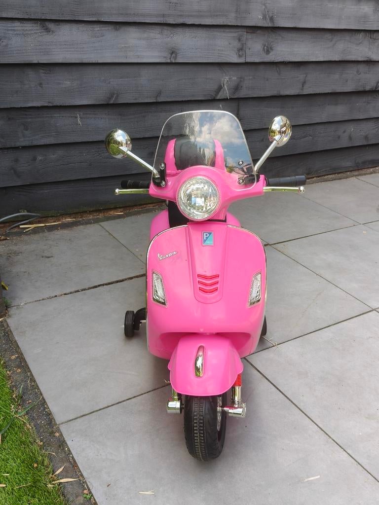 Vespa kinder scooter, Ophalen, Zo goed als nieuw