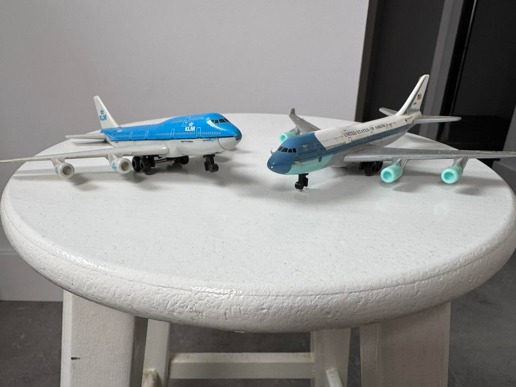 KLM B747 en Air Force One schaal 1:400 modelvliegtuigen, Ophalen of Verzenden, Zo goed als nieuw