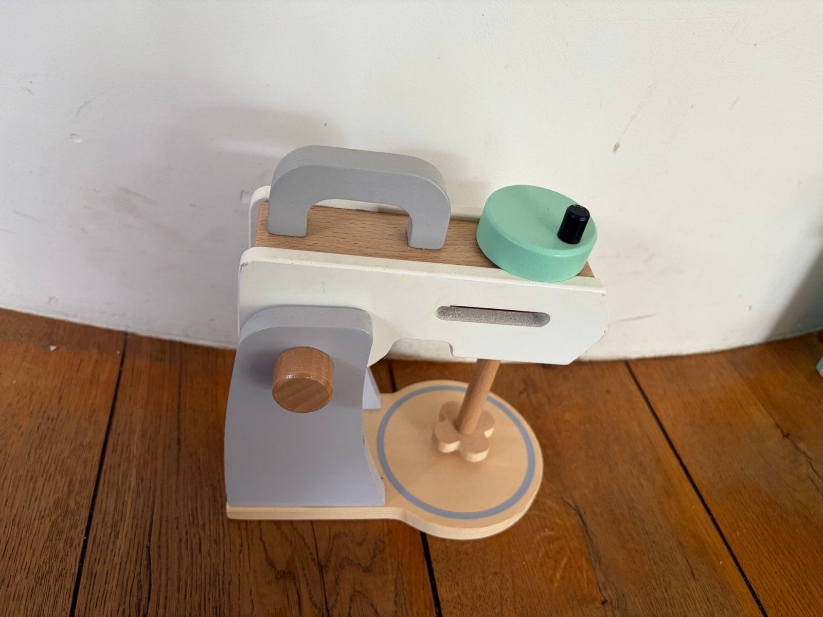 Houten Speelgoed Mixer - Perfect voor kleine bakkers!, Ophalen of Verzenden, Gebruikt, Meubelstuk of Keukentje