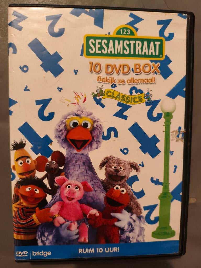 Sesamstraat 10 DVD Box Classics | Ruim 10 uur! | Krasvrij, Alle leeftijden, Ophalen of Verzenden, Zo goed als nieuw, Boxset