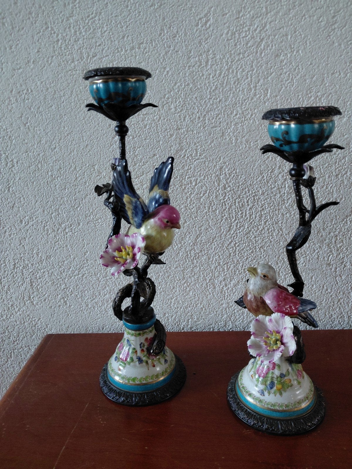 Porseleinen kandelaars met vogels en bloemen, Ophalen of Verzenden, Koper of Brons