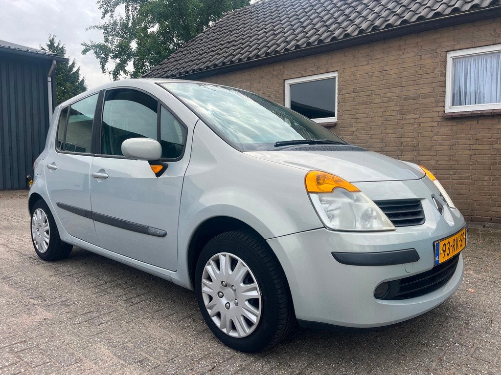 Renault Modus 1.6-16V Privilège Luxe APK NAP AIRCO, Voorwielaandrijving, 15 km/l, 4 cilinders, Lichtsensor