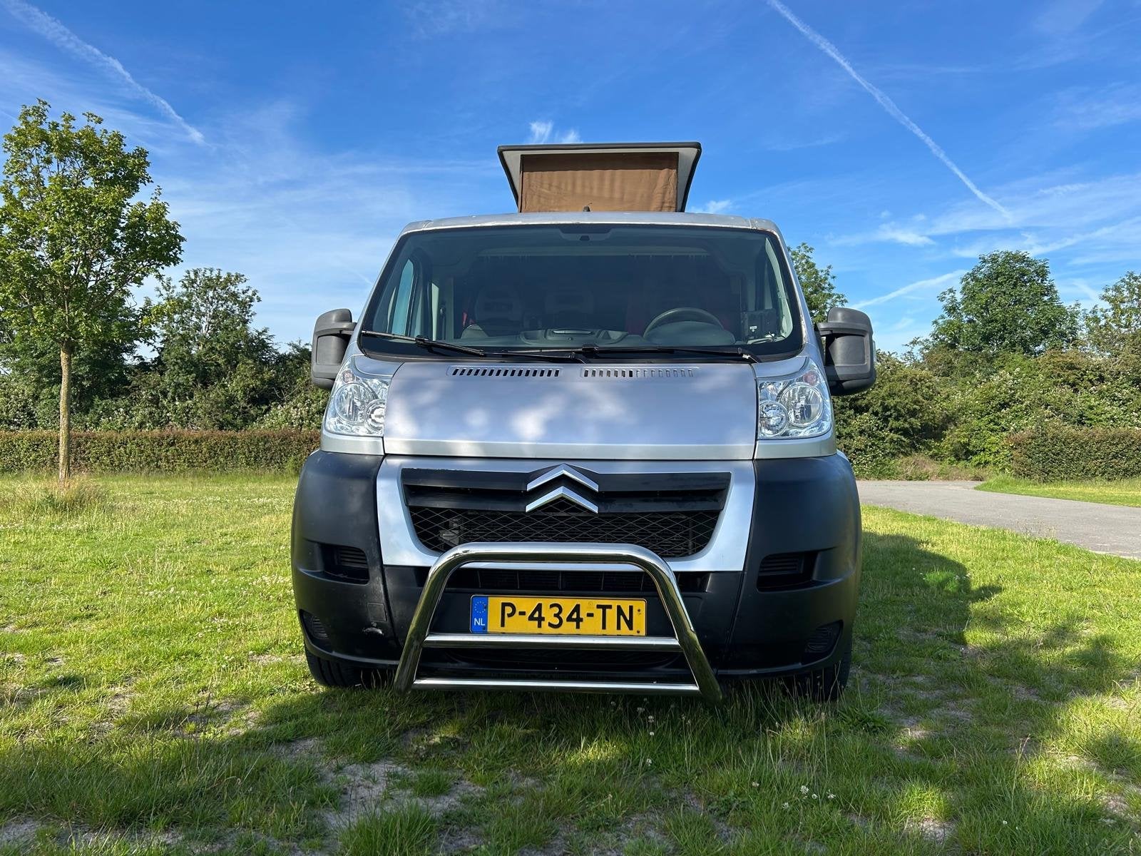 Caravans And Camping Compacte