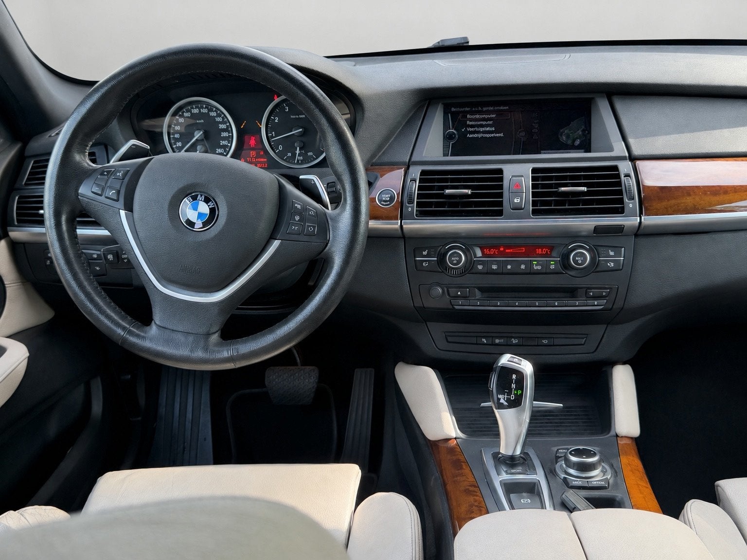 BMW X6 XDrive35i High Executive, achteruitrijcamera, headup, Auto's, Euro 5, Gebruikt, Bedrijf, Vierwielaandrijving