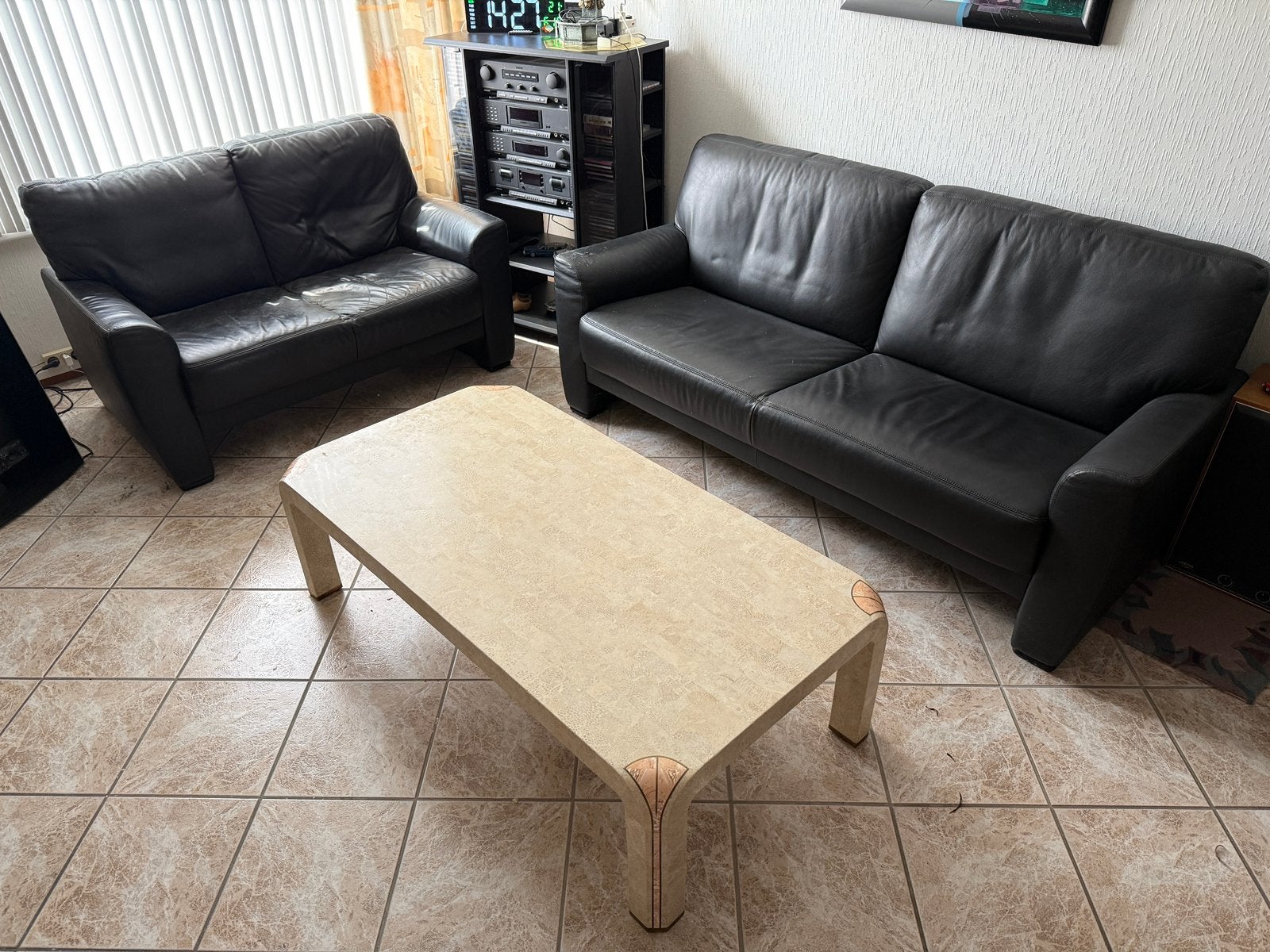 Diverse banken, stoelen, tafels en een kast, Ophalen, Gebruikt