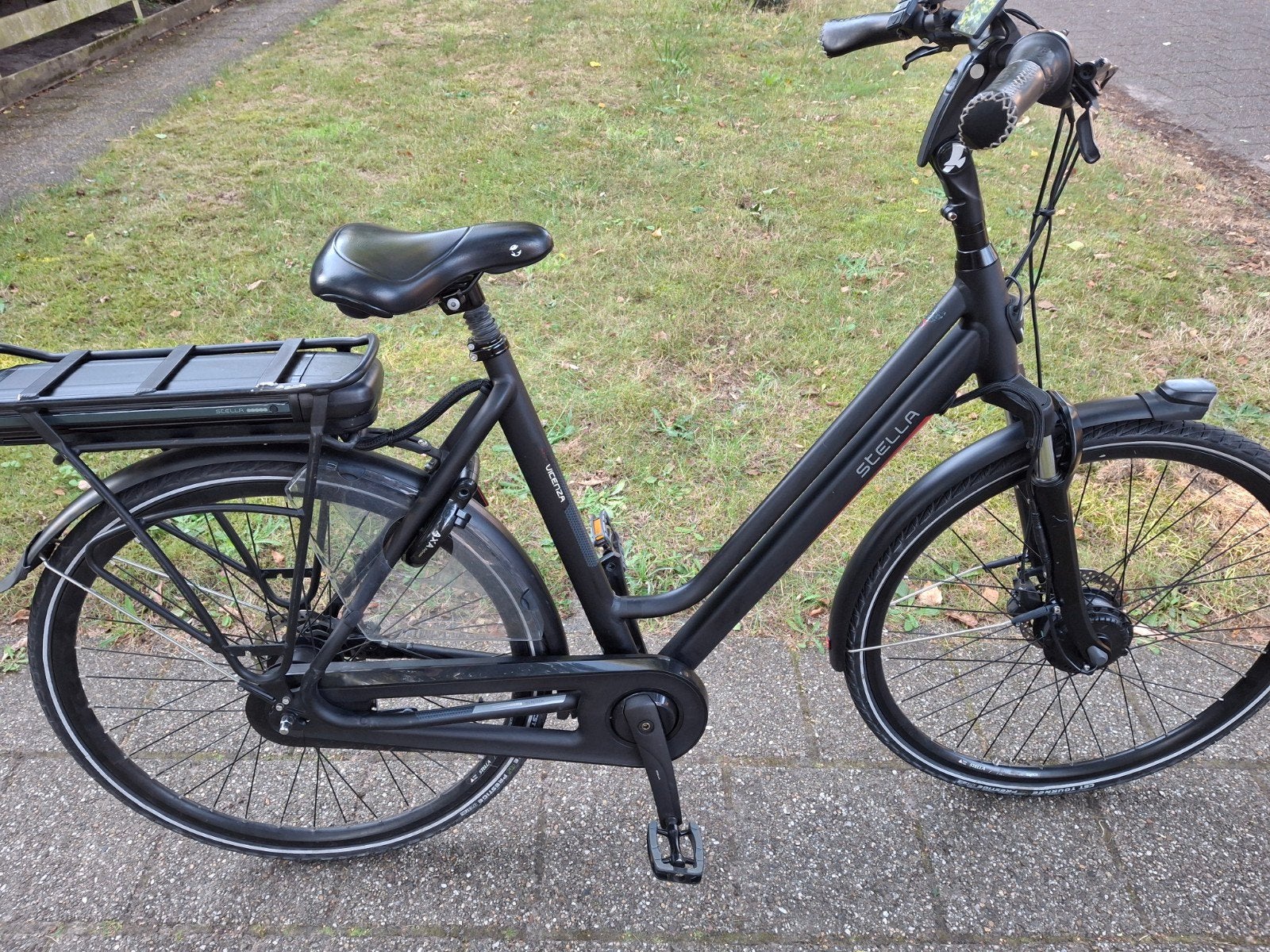stella vicenza superior fdst zwart, Gebruikt, 50 km per accu of meer, 55 tot 59 cm, Ophalen