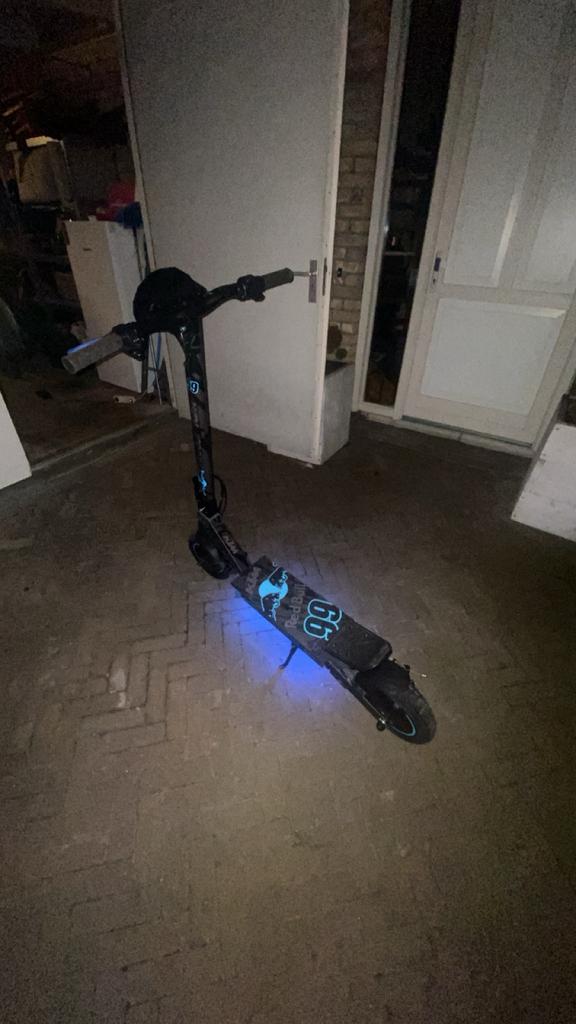 custom Kukirin g2 electrishe step, Ophalen of Verzenden, Zo goed als nieuw, Elektrische step (E-scooter)