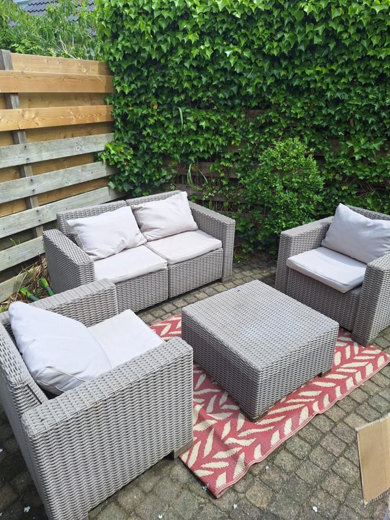 Complete Tuinset - Loungeset met 2 Stoelen en Tafel, Ophalen, 4 zitplaatsen, Gebruikt, Bank