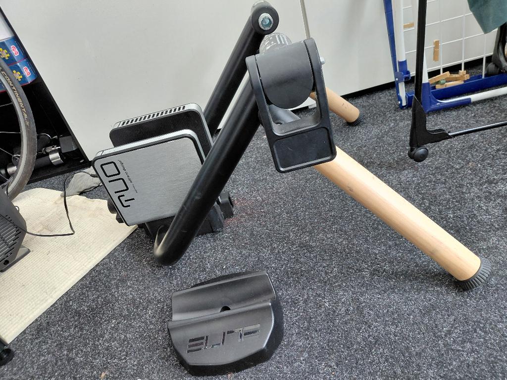 Elite tuo fietstrainer, Ophalen, Zo goed als nieuw, Overige typen