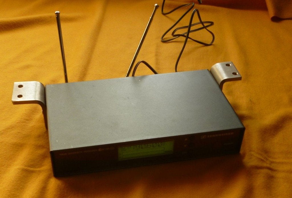 Sennheiser tbv DRAADLOZE MICROFOON diversity receiver EM-100, Muziek en Instrumenten, Microfoons, Ophalen of Verzenden, Gebruikt