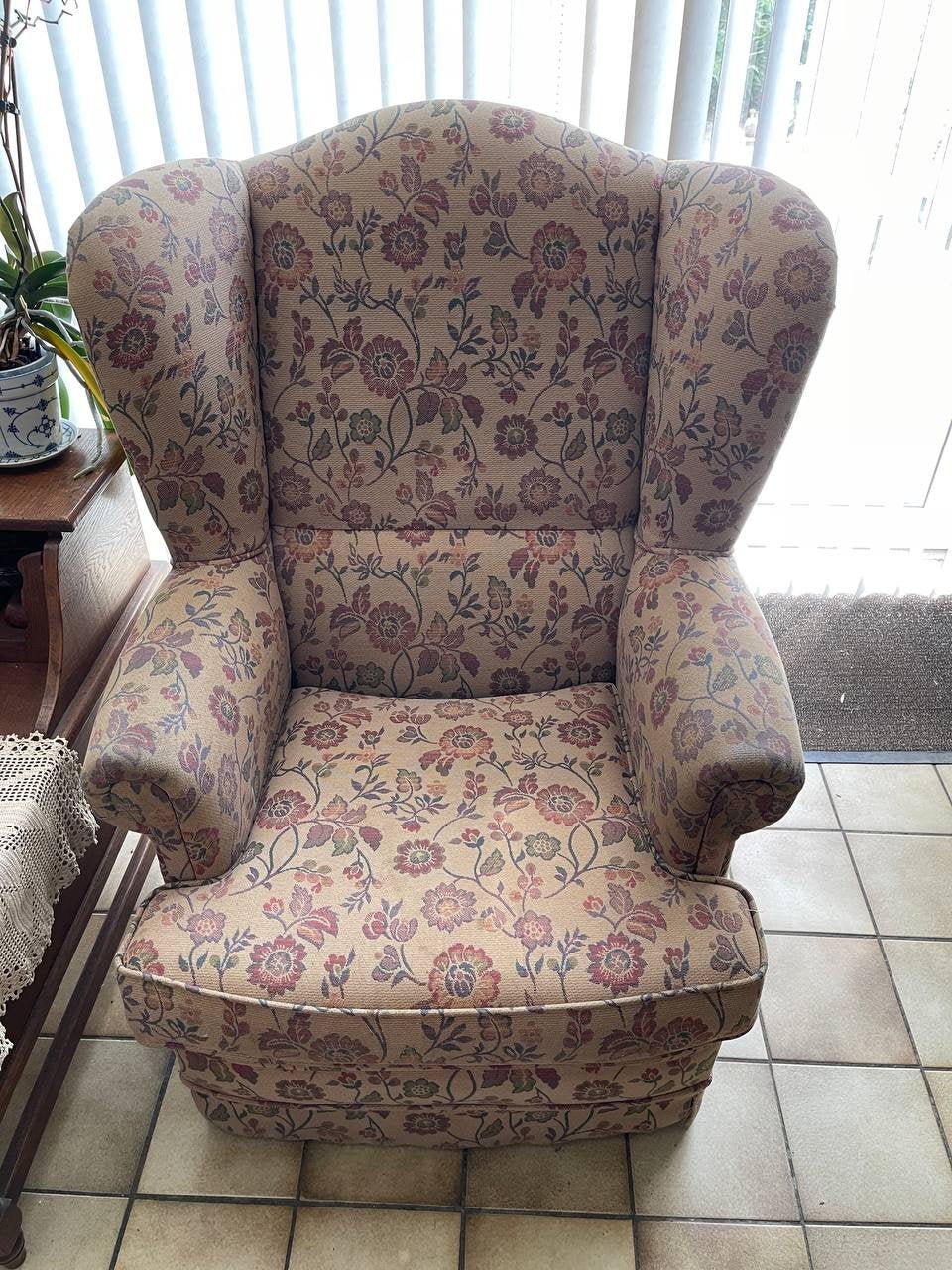 Comfortabele fauteuil met bloemmotief, Ophalen, Klassiek, Bloemmotief, Gebruikt, 75 tot 100 cm