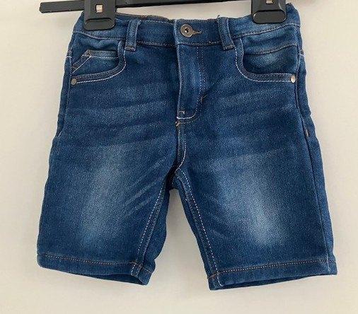Leuke korte spijkershort DNM maat 110, Broek, Ophalen of Verzenden, Zo goed als nieuw, DNM