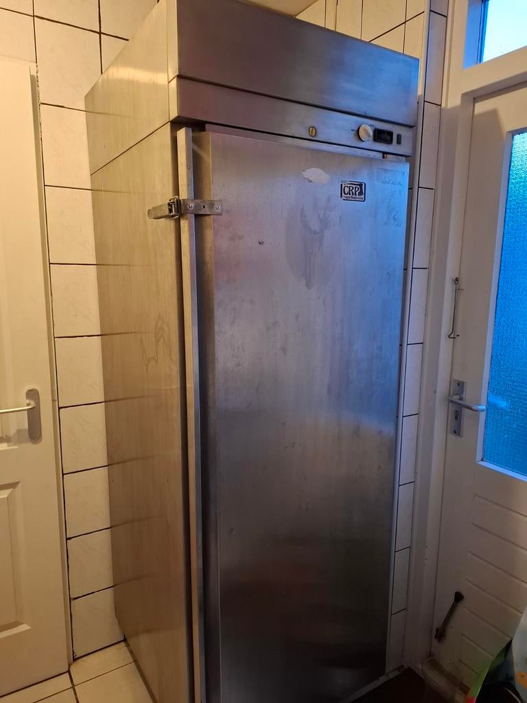 Grote horeca koelkast - Ideaal voor feesten en mancave, Ophalen, 200 liter of meer, 60 cm of meer, 160 cm of meer