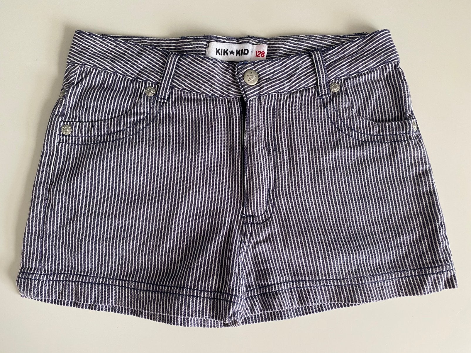 Kik*Kid Korte Broek maat 128 Nieuw, Ophalen of Verzenden, Nieuw, Meisje, Broek
