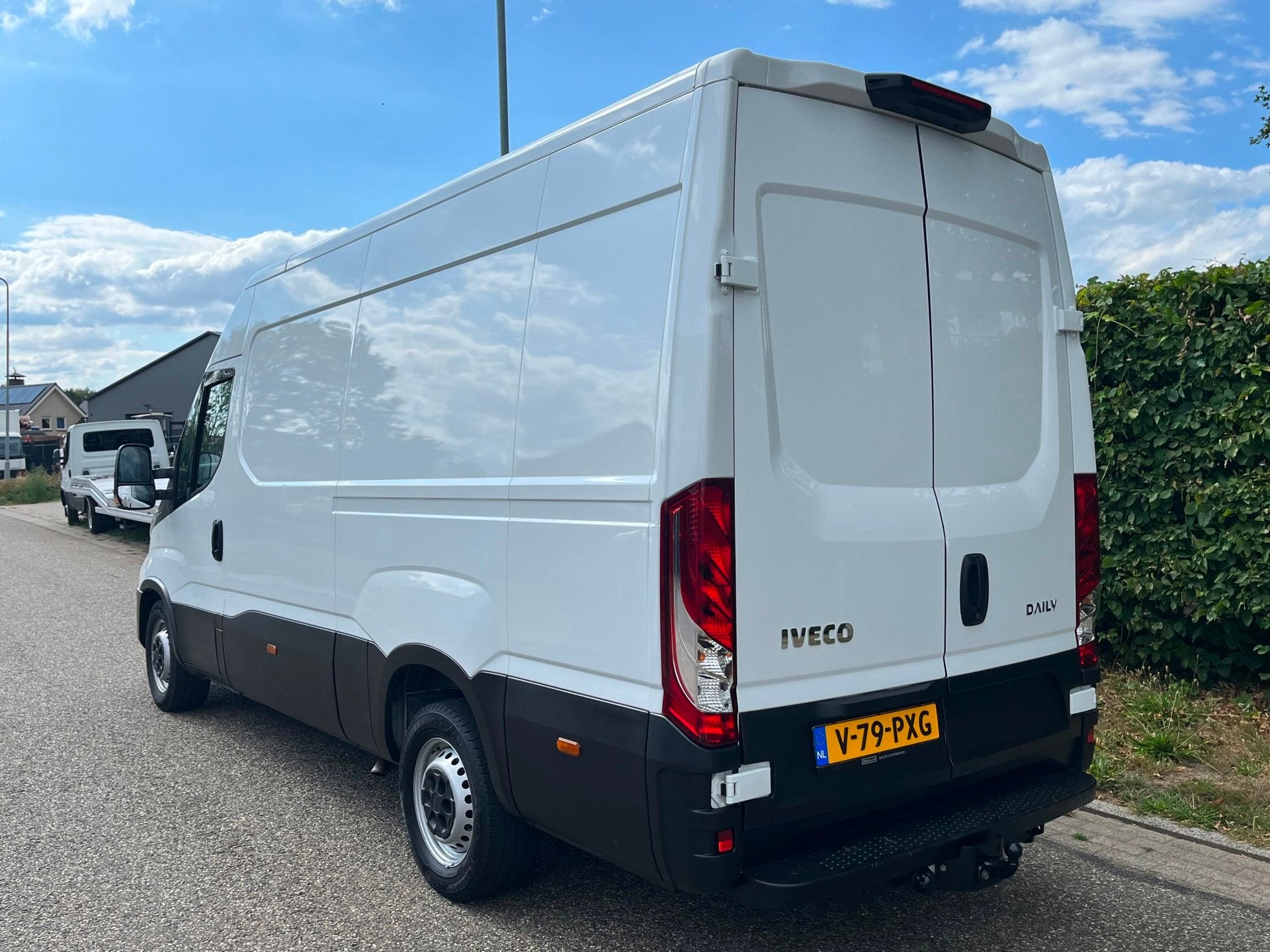 Iveco Daily 35S14 L2H2 Euro 6 | Airco | 3500kg trekgewicht, Gebruikt, Iveco, Wit, Bedrijf