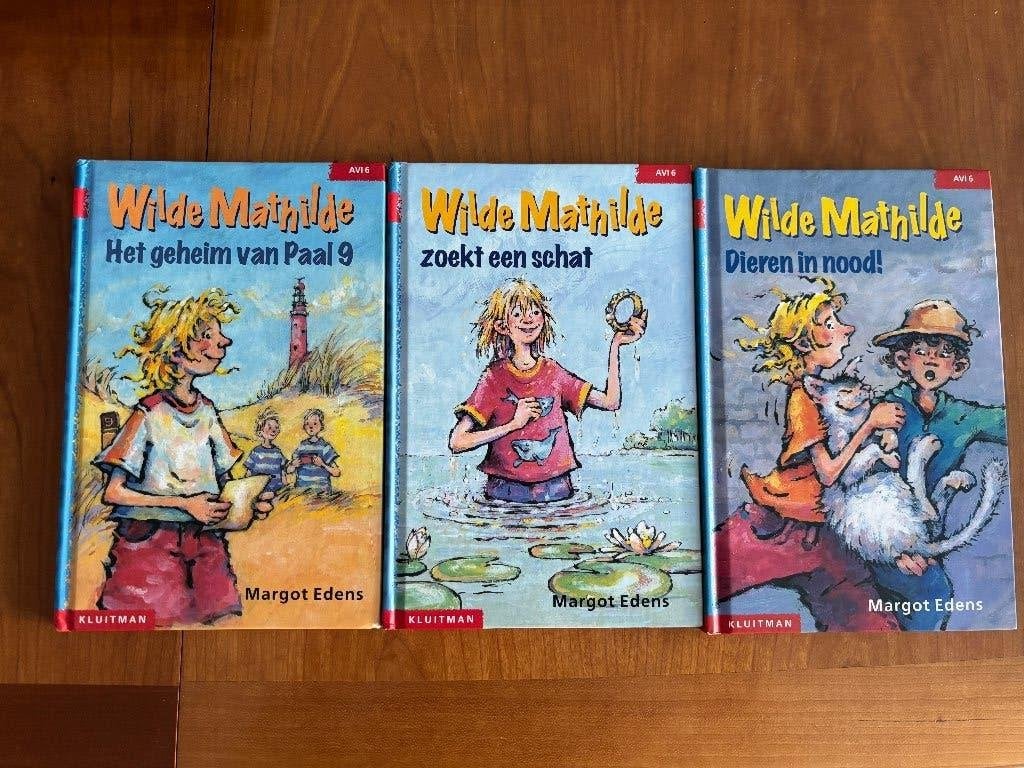 AVI 6 Wilde Mathilde 3 titels Paal 9  , schat dieren in nood, Boeken, Ophalen, Zo goed als nieuw, Margot Edens, Non-fictie