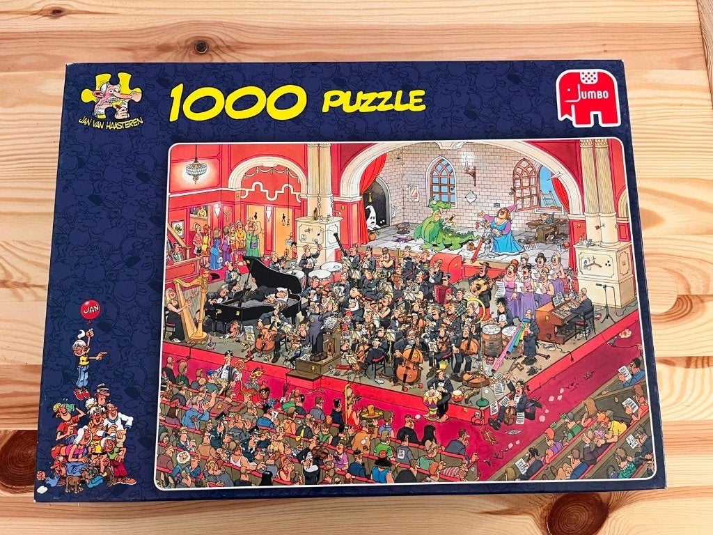 Jan van Haasteren De Opera – 1000 stukjes, Ophalen of Verzenden, 500 t/m 1500 stukjes, Zo goed als nieuw, Legpuzzel