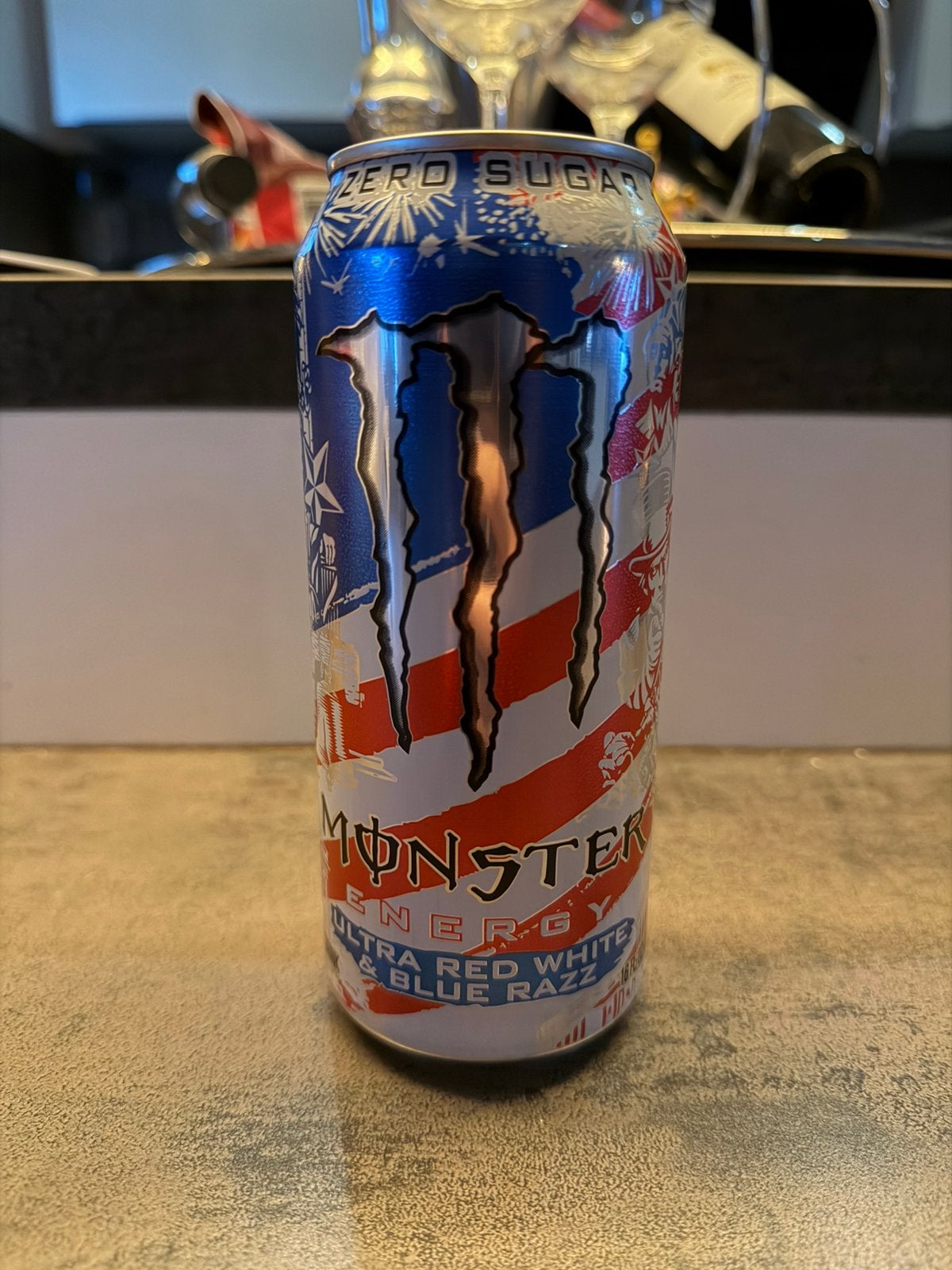 Monster Energy Ultra Red White and Blue Razz, Ophalen of Verzenden