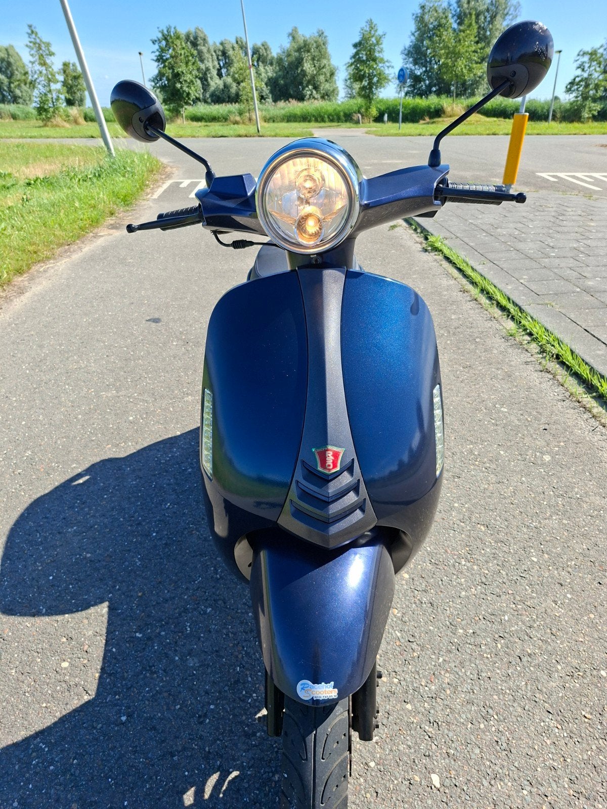 Riva 2, Ophalen, Zo goed als nieuw, Benzine, Overige merken
