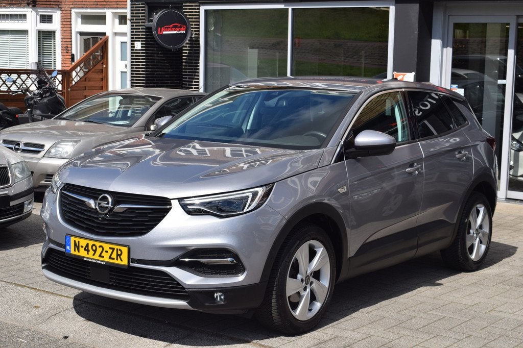Opel Grandland X 1.2 Turbo Innovation Automaat 360 Camera St, Auto's, Opel, Stof, 1199 cc, 3 cilinders, SUV of Terreinwagen