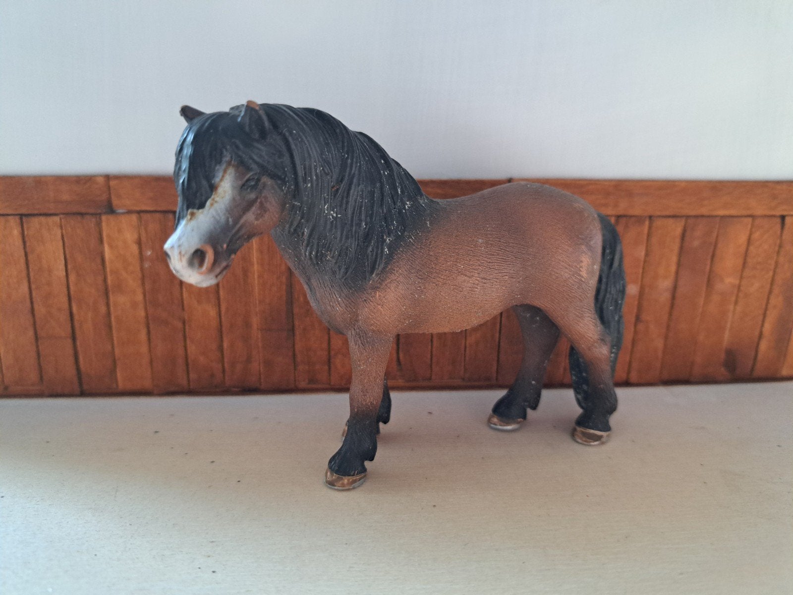 schleich dartmoor pony merrie, Ophalen of Verzenden, Zo goed als nieuw, Paard, Beeldje of Figuurtje
