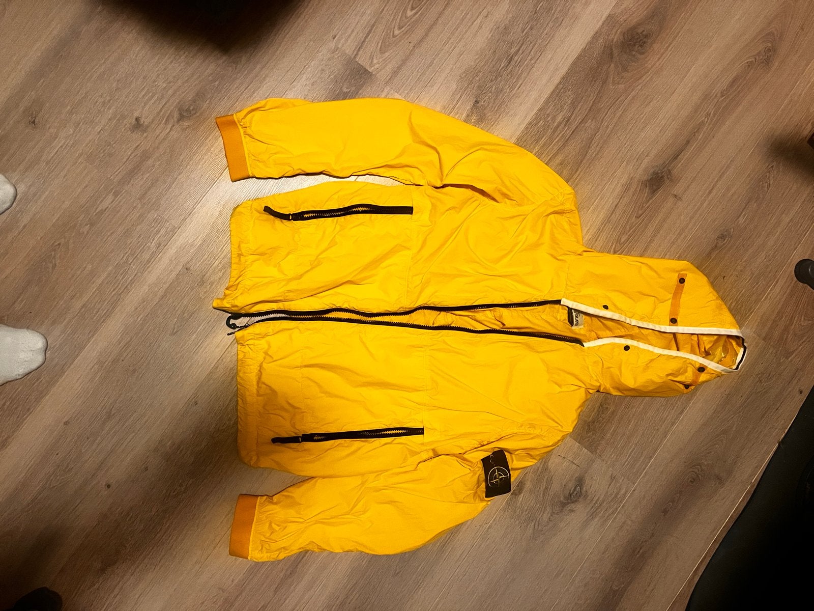 Stone Island Skin Touch Nylon-TC Geel Jas Maat L, Kleding | Heren, Ophalen of Verzenden, Zo goed als nieuw, Maat 52/54 (L), Geel