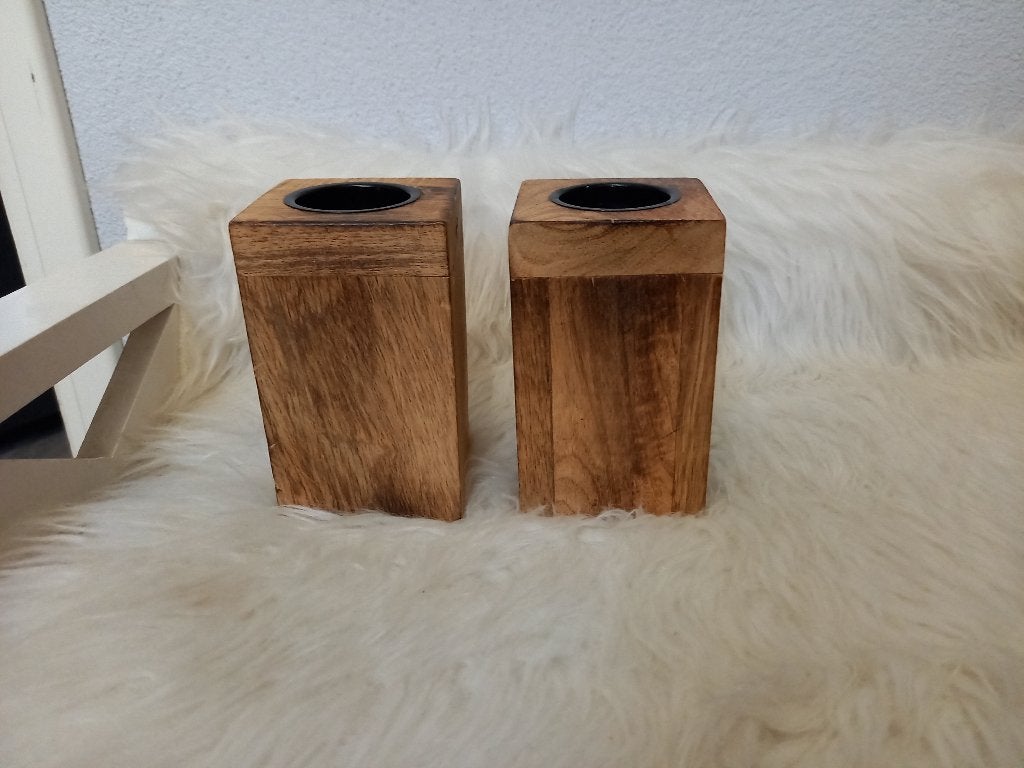 2 Houten Waxinelichthouders, Onbekend, Ophalen of Verzenden, Zo goed als nieuw, Onbekend