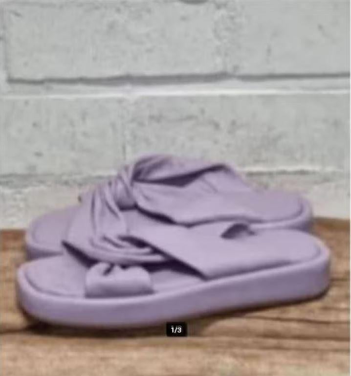 Deabused - Prachtige leren slippers maat 38 - Nieuw €80, Slippers, Deabused, Zwart, Nieuw