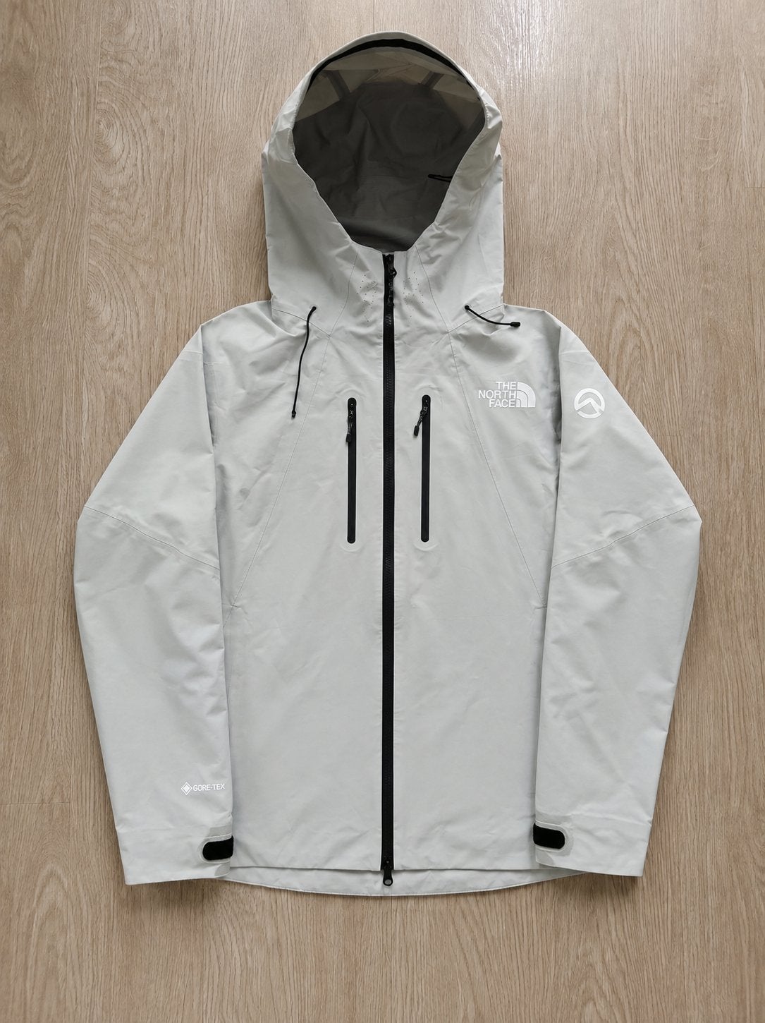 The North Face Summit Series Gore-Tex Jas Maat M, Ophalen of Verzenden, Zo goed als nieuw, Maat 48/50 (M), Wit