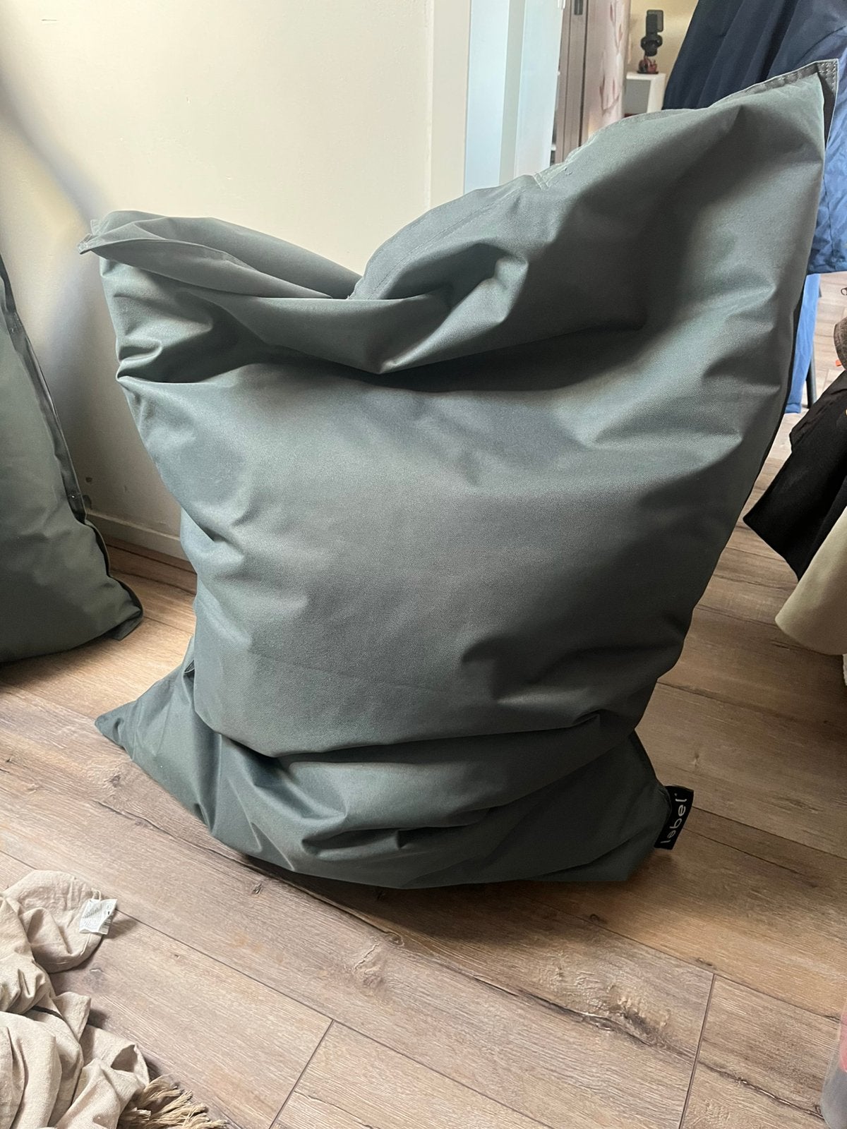 2 zitzakken Lebel 100x150, Ophalen, Zo goed als nieuw, Blauw