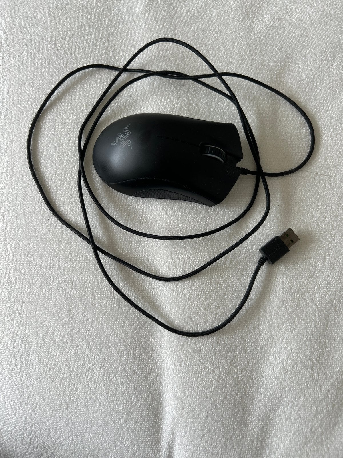Razer DeathAdder Essential Gaming Muis - Bedraad, Computers en Software, Muizen, Gebruikt, Muis, Rechtshandig, Bedraad, Gaming muis