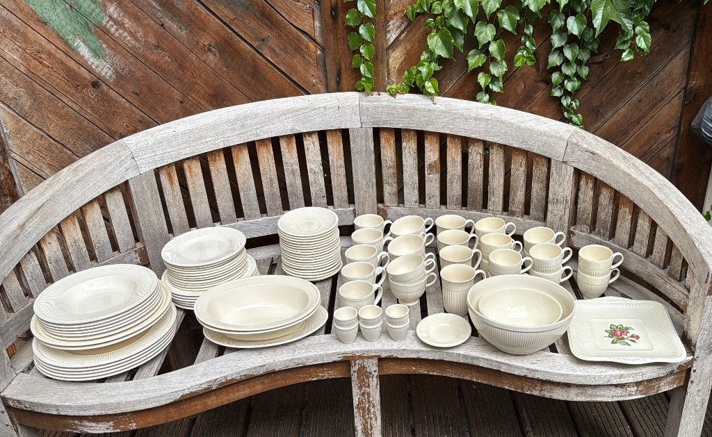 Uitgebreid Wedgwood Edme en Windsor servies, Huis en Inrichting, Keuken | Servies, Klassiek, Ophalen of Verzenden, Zo goed als nieuw