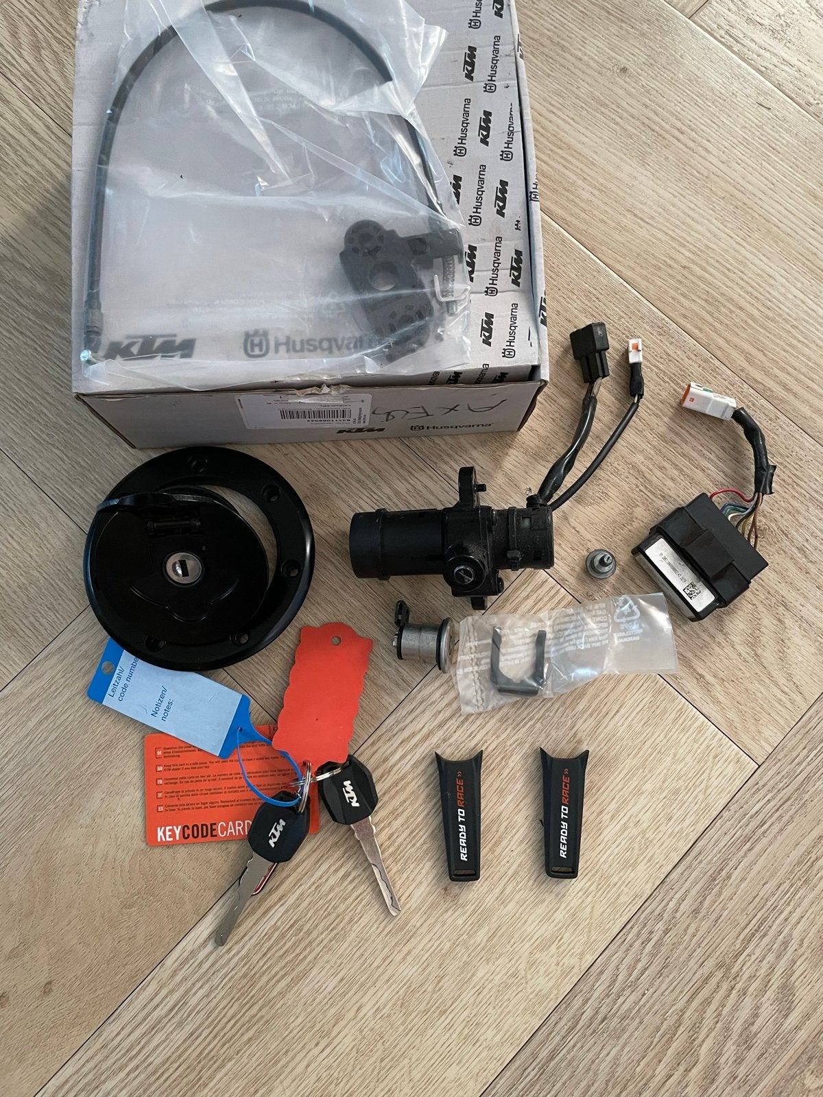 KTM Husqvarna Slotenset Duke L 790 en 890, Ophalen of Verzenden, Nieuw